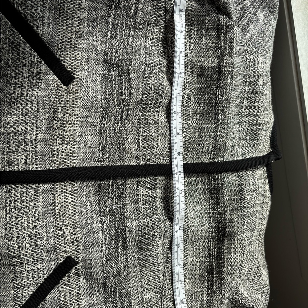 Women's Black and Gray Tweed Jacket - Picture 11 of 11